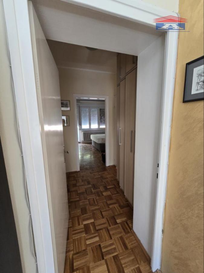 Dvosoban stan za izdavanje, Centar, Novi Sad, 49m², 400 €/mes