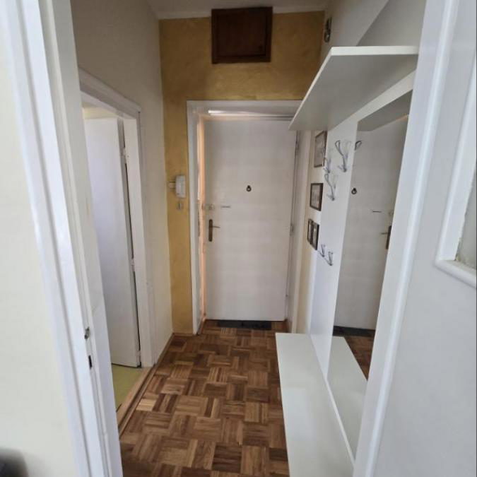 Dvosoban stan za izdavanje, Centar, Novi Sad, 49m², 400 €/mes