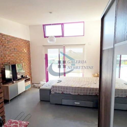 Kuća Prodaja Beograd Avala 190 m2