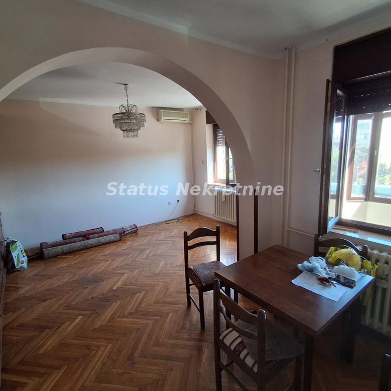 Stan Izdavanje Novi Sad  57 m2