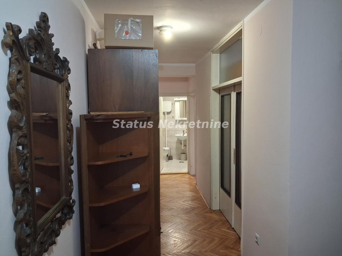 index Dvosoban stan za izdavanje, Bulevar Oslobođenja, Novi Sad, 57m², 400 €/mes