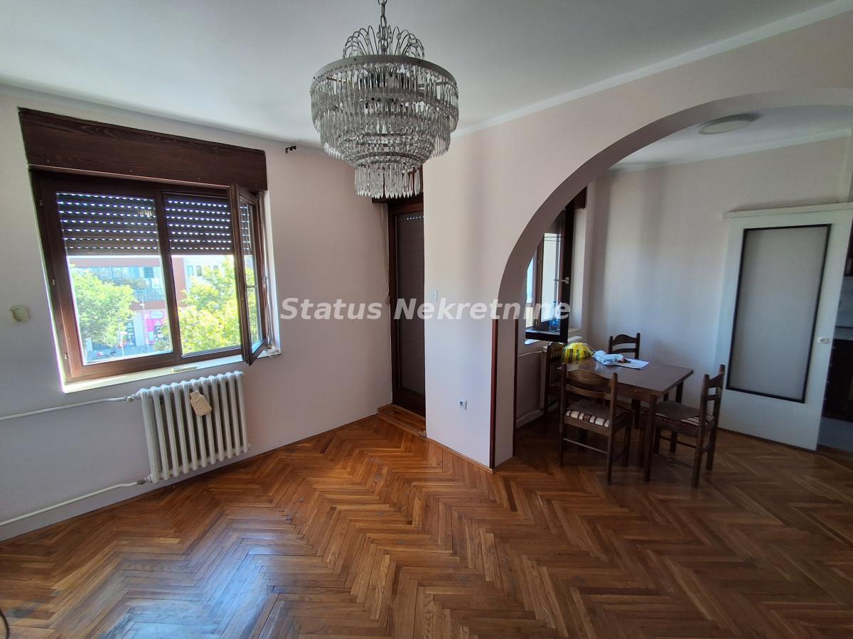 index Dvosoban stan za izdavanje, Bulevar Oslobođenja, Novi Sad, 57m², 400 €/mes