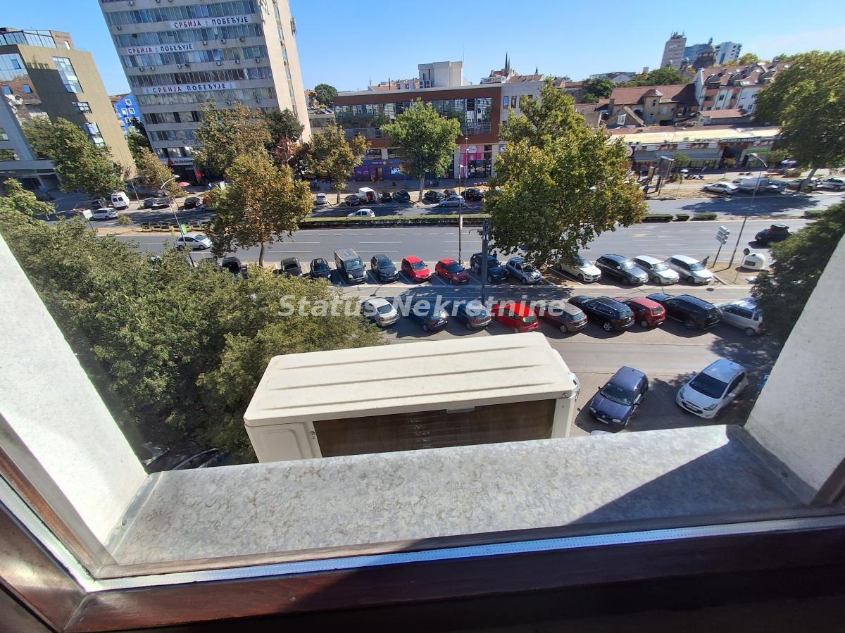 index Dvosoban stan za izdavanje, Bulevar Oslobođenja, Novi Sad, 57m², 400 €/mes