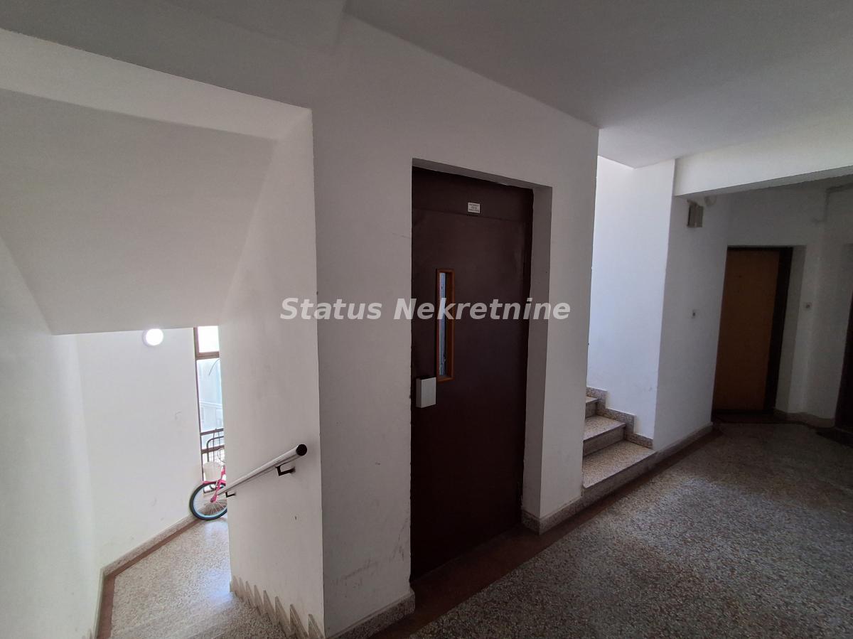 index Dvosoban stan za izdavanje, Bulevar Oslobođenja, Novi Sad, 57m², 400 €/mes