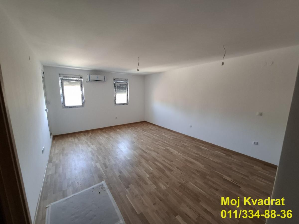 Dvoiposoban stan na prodaju, Boleč, Beograd, 52m², 78.340 €