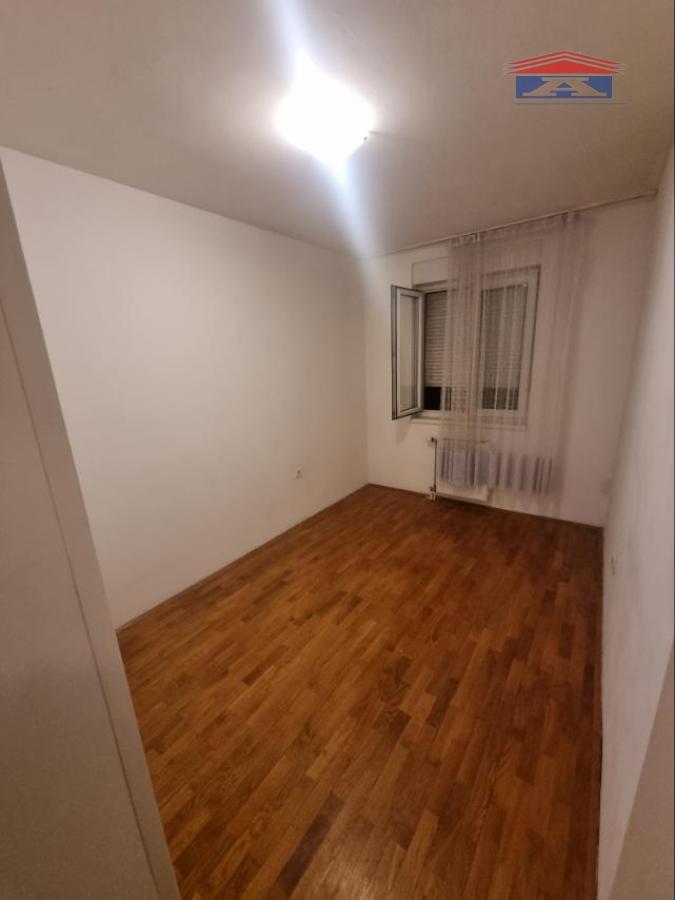 Stan Izdavanje Novi Sad  40 m2