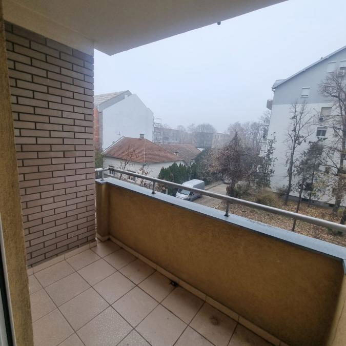 Stan Izdavanje Novi Sad  40 m2