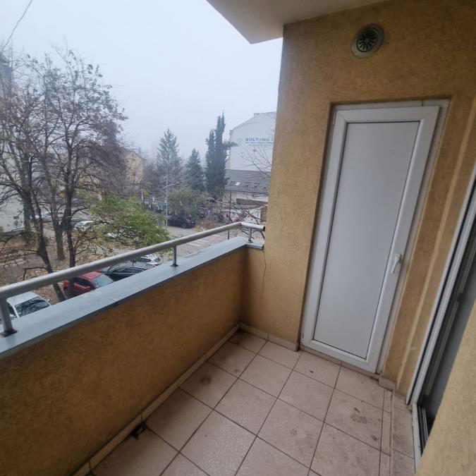 Stan Izdavanje Novi Sad  40 m2