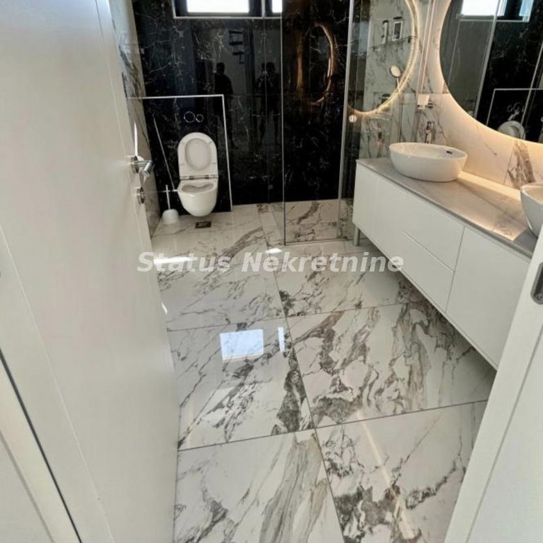 Kuća za izdavanje, Sremska Kamenica, Novi Sad, 180m², 2.000 €/mes