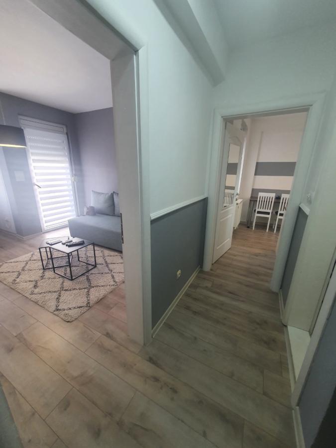 index Jednosoban stan za izdavanje, Grbavica, Novi Sad, 32m², 350 €/mes