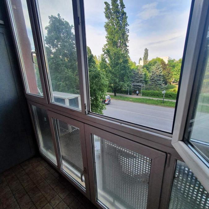 Stan Izdavanje Novi Sad Cara Dušana 48 m2