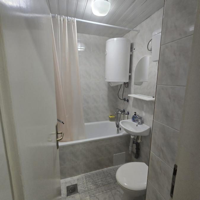 Jednosoban stan za izdavanje, Sajmište, Novi Sad, 29m², 280 €/mes