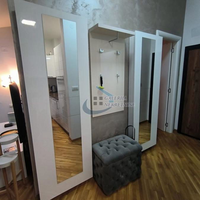 Dvosoban stan za izdavanje, Lekino Brdo, Beograd, 54m², 600 €/mes