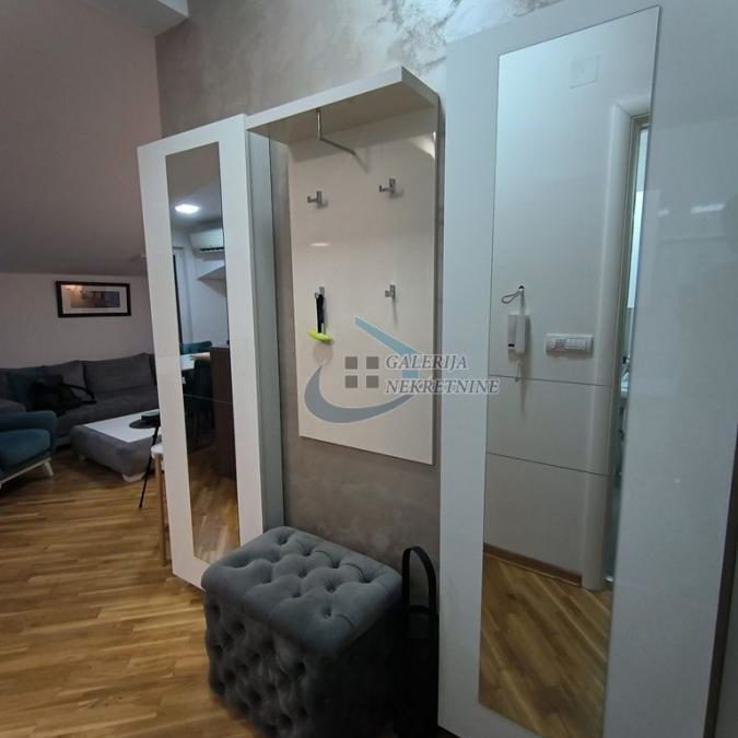 Dvosoban stan za izdavanje, Lekino Brdo, Beograd, 54m², 600 €/mes