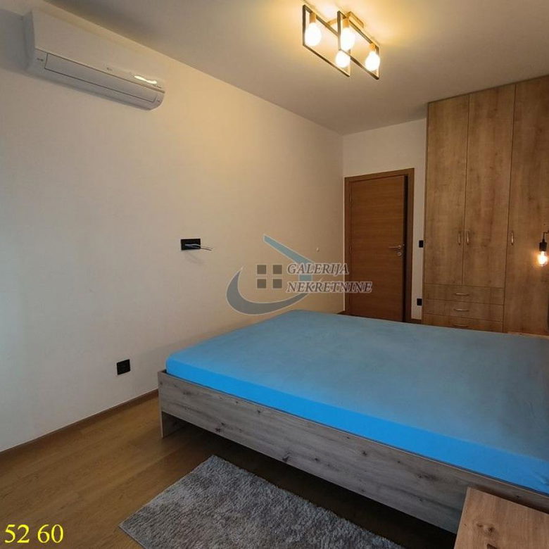 Četvorosoban stan za izdavanje, Crveni Krst, Beograd, 102m², 1.350 €/mes