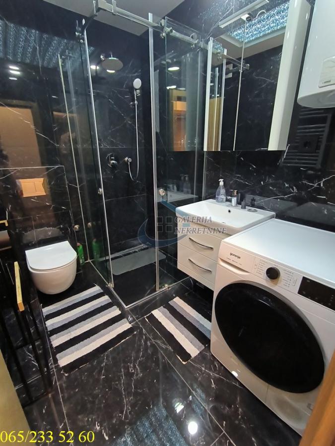 Četvorosoban stan za izdavanje, Crveni Krst, Beograd, 102m², 1.350 €/mes