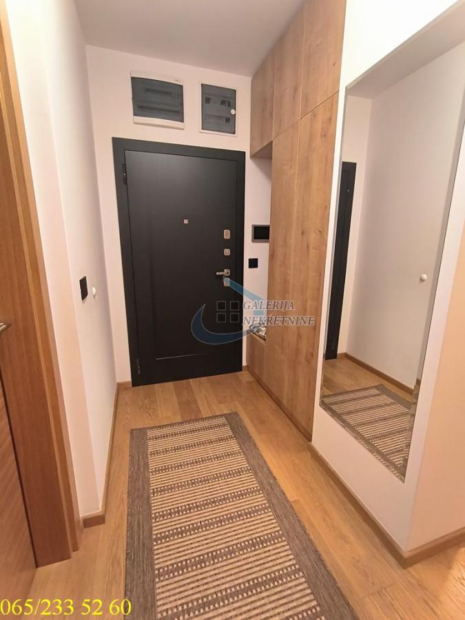 Četvorosoban stan za izdavanje, Crveni Krst, Beograd, 102m², 1.350 €/mes