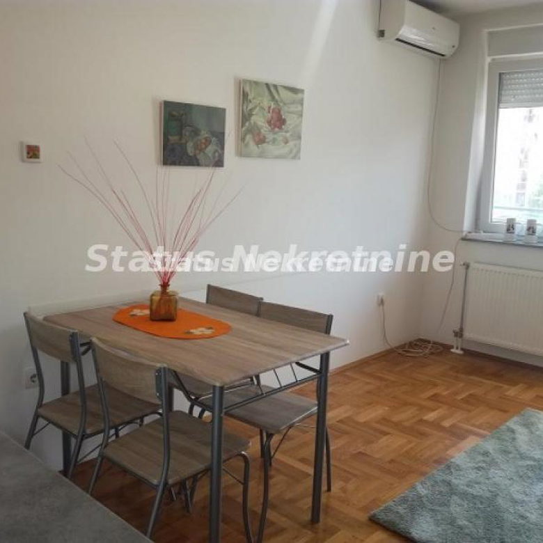 Stan Izdavanje Novi Sad Nova Detelinara 26 m2