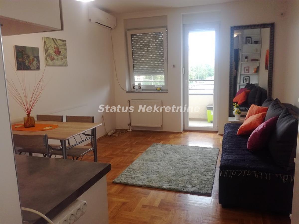 Stan Izdavanje Novi Sad Nova Detelinara 26 m2