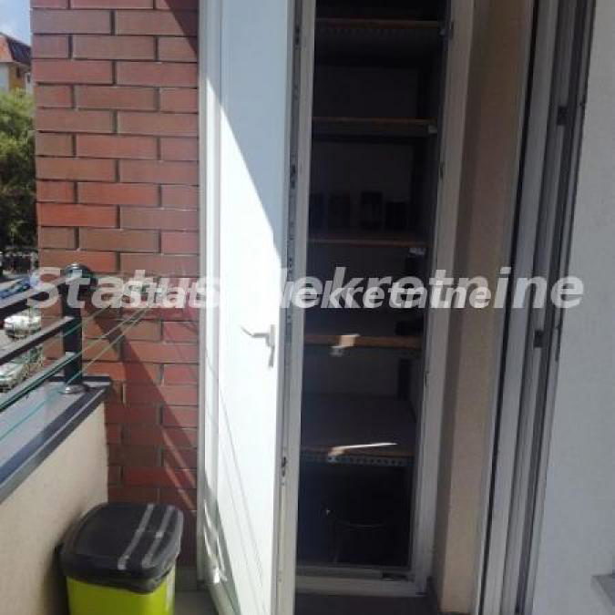 Stan Izdavanje Novi Sad Nova Detelinara 26 m2