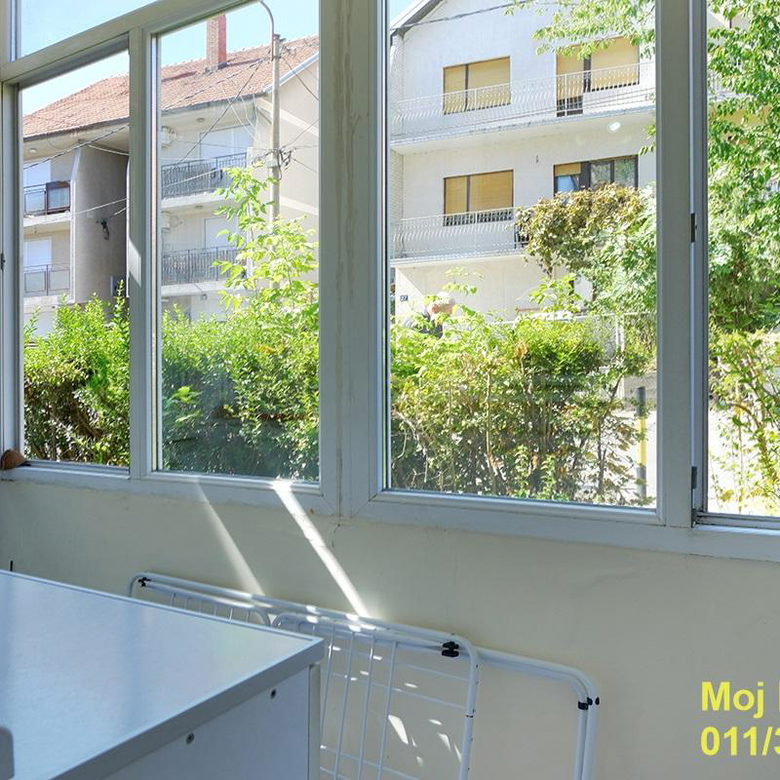 Četvorosoban stan na prodaju, Karaburma, Beograd, 87m², 235.000 €