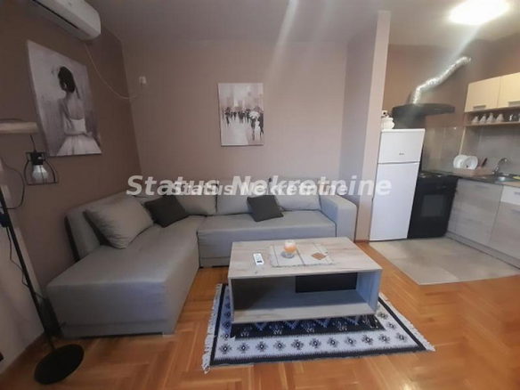 Stan Izdavanje Novi Sad  26 m2