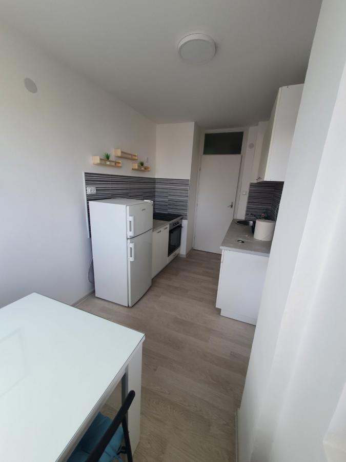 Stan Izdavanje Novi Sad Liman 2 52 m2