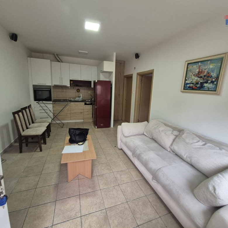 Stan Izdavanje Novi Sad Nova Detelinara 35 m2