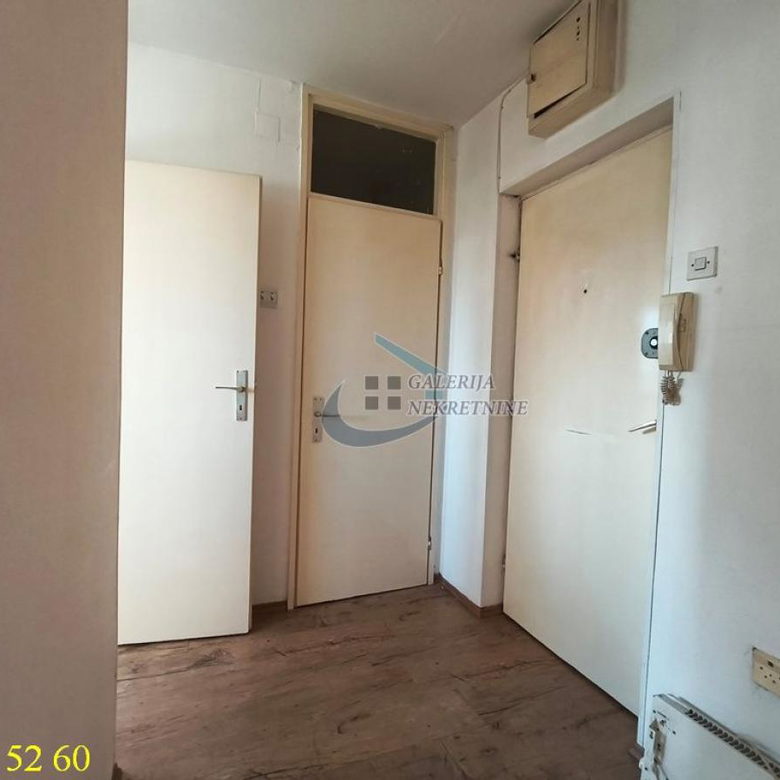 Jednosoban stan na prodaju, Šumice, Beograd, 34m², 7. sprat, 134.500 €