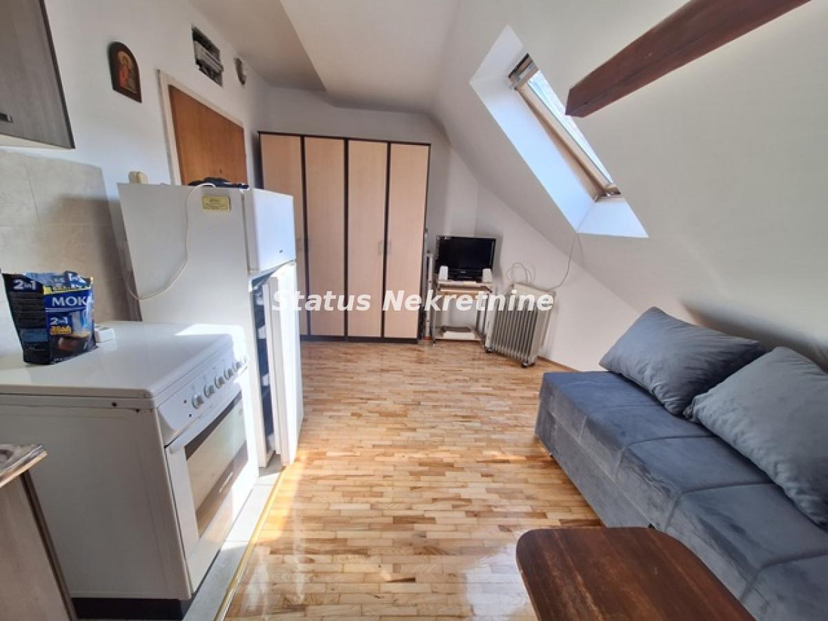 Stan Izdavanje Novi Sad Stan Izdavanje Novi Sad Nova Detelinara 19 m2
