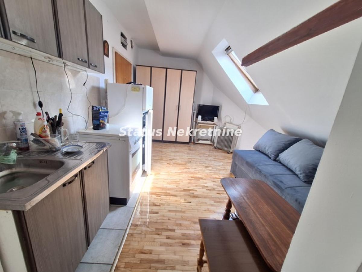Stan Izdavanje Novi Sad Stan Izdavanje Novi Sad Nova Detelinara 19 m2