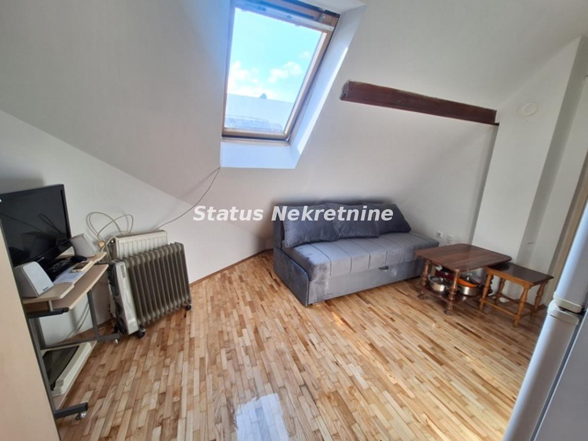 Stan Izdavanje Novi Sad Stan Izdavanje Novi Sad Nova Detelinara 19 m2