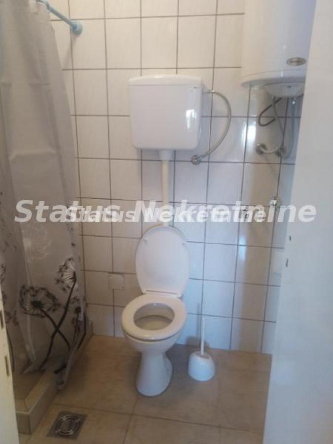 index Stan Izdavanje Novi Sad Cara Dušana 36 m2