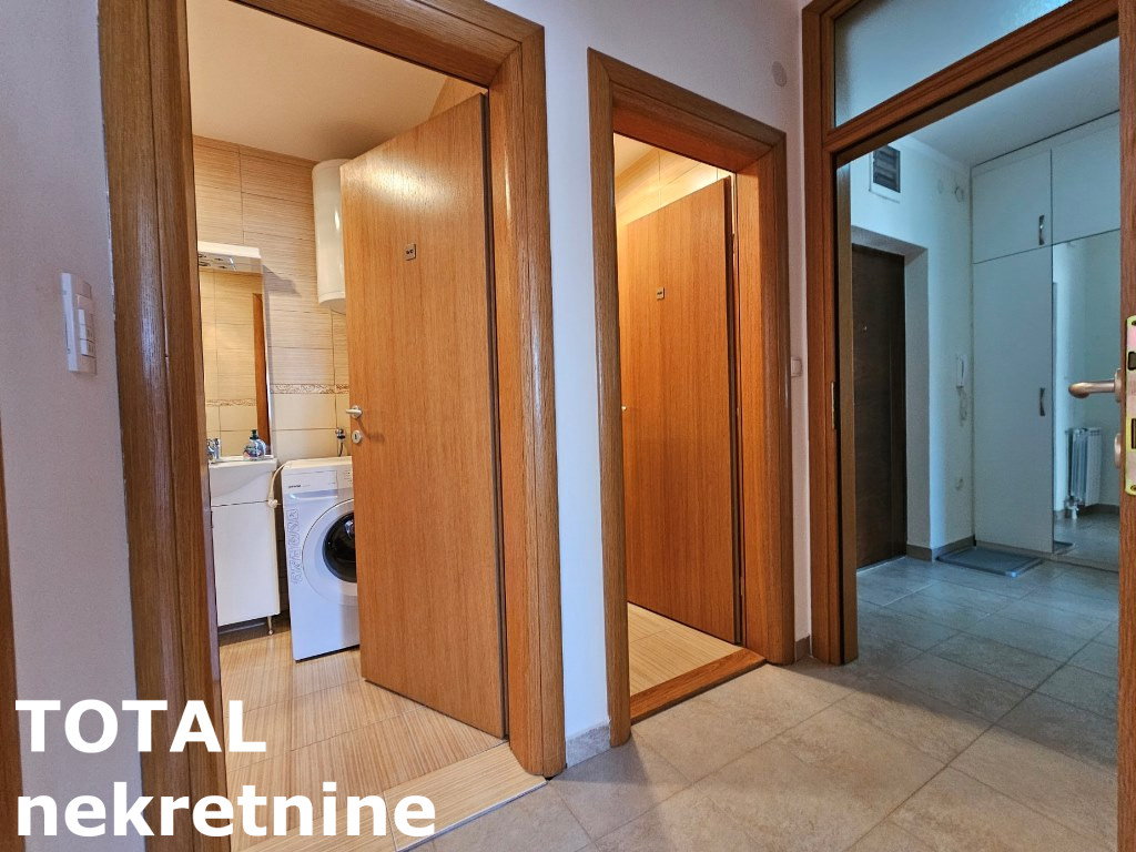 izdavanje-bulevar-9189805-jzk4p Troiposoban stan za izdavanje, Bulevar Oslobođenja, Novi Sad, 78m², 650 €/mes