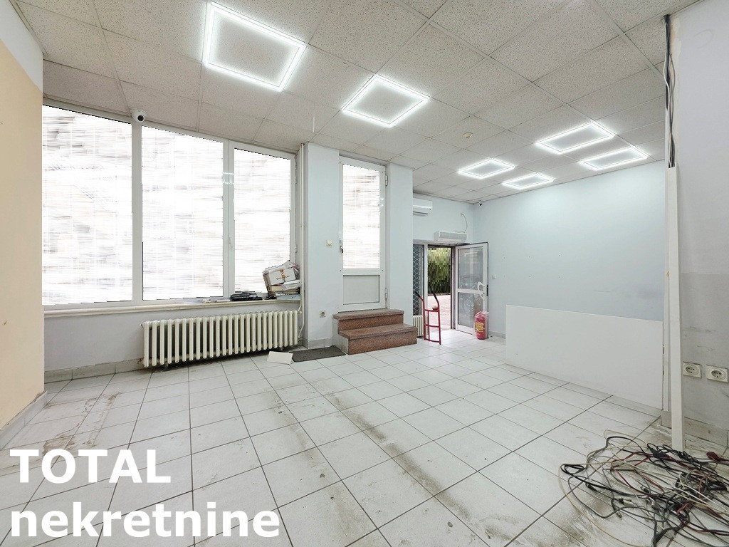 Lokal Izdavanje Novi Sad  140 m2