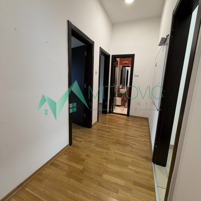 Lokal Prodaja Novi Sad  113 m2