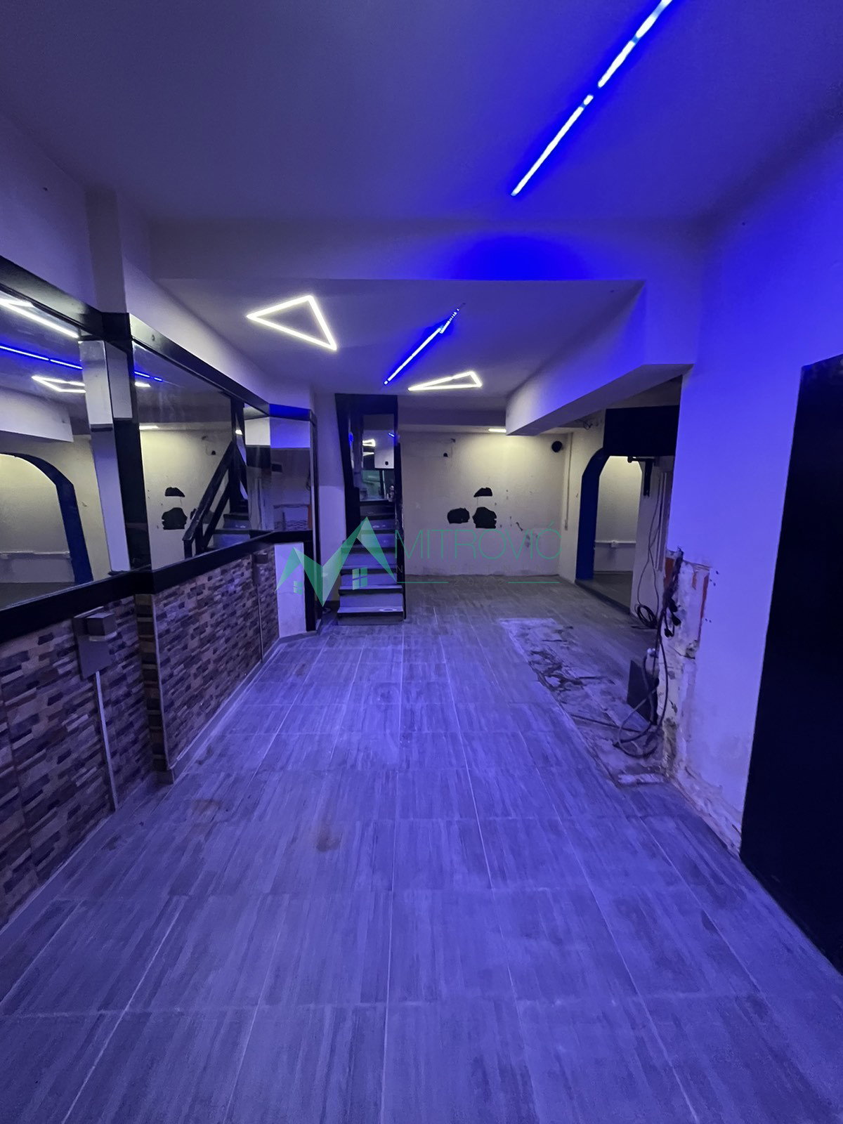 Lokal Prodaja Novi Sad  110 m2