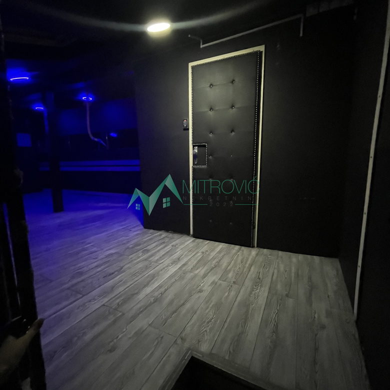 Lokal Prodaja Novi Sad  110 m2