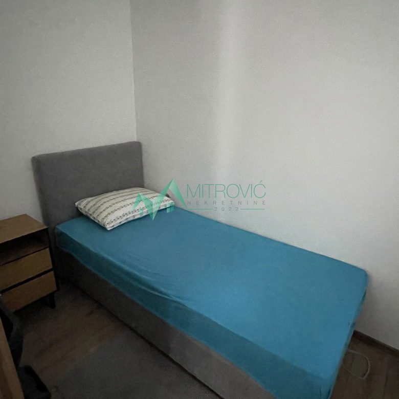 Stan Prodaja Novi Sad  33 m2