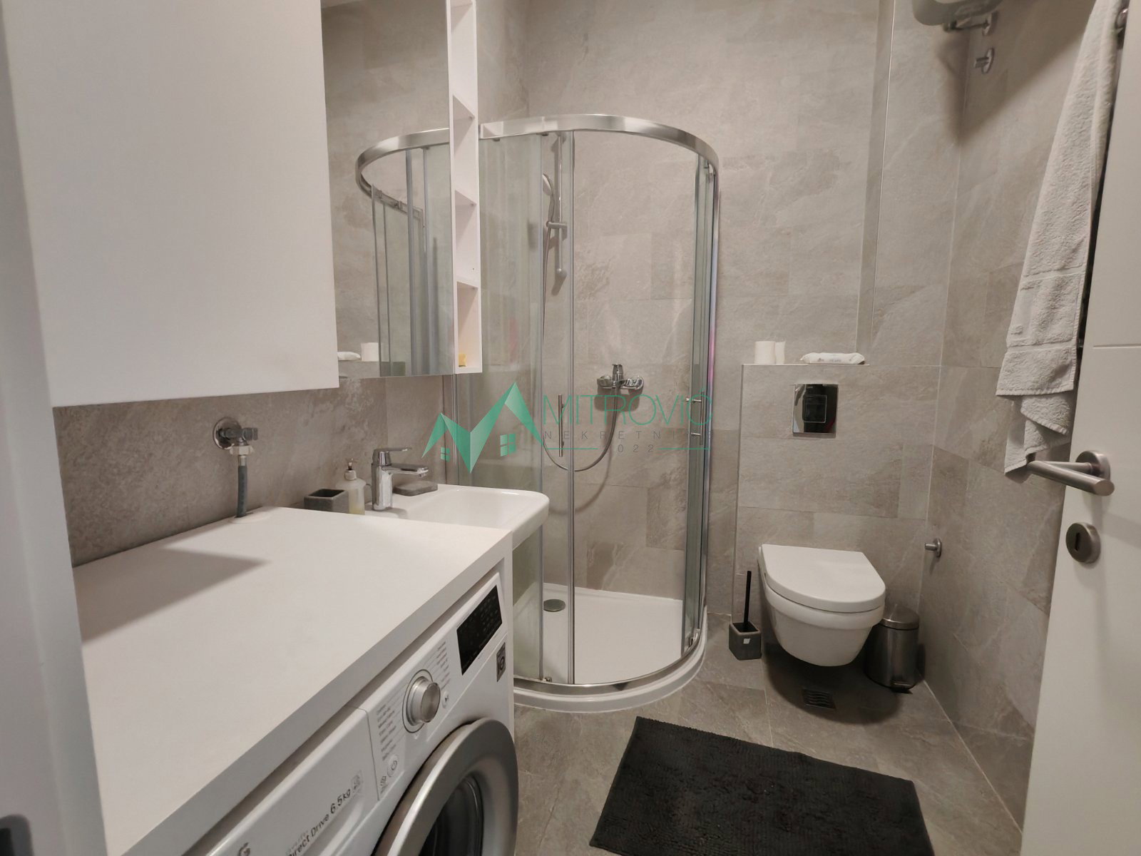 izdavanje-centar-ns-9101237-yod38 Stan Prodaja Novi Sad 52 m2