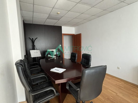 Lokal Prodaja Novi Sad  32 m2