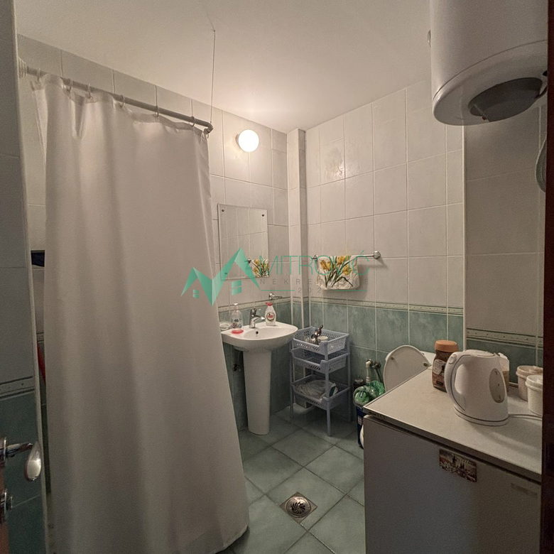 Lokal Prodaja Novi Sad  32 m2