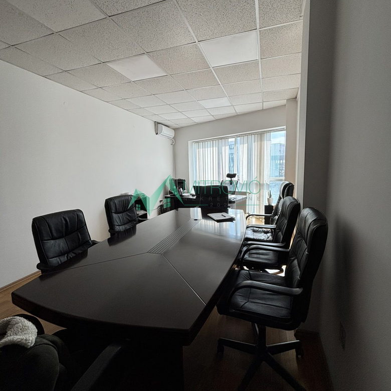 Lokal Prodaja Novi Sad  32 m2