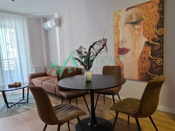 Stan Prodaja Novi Sad  41 m2