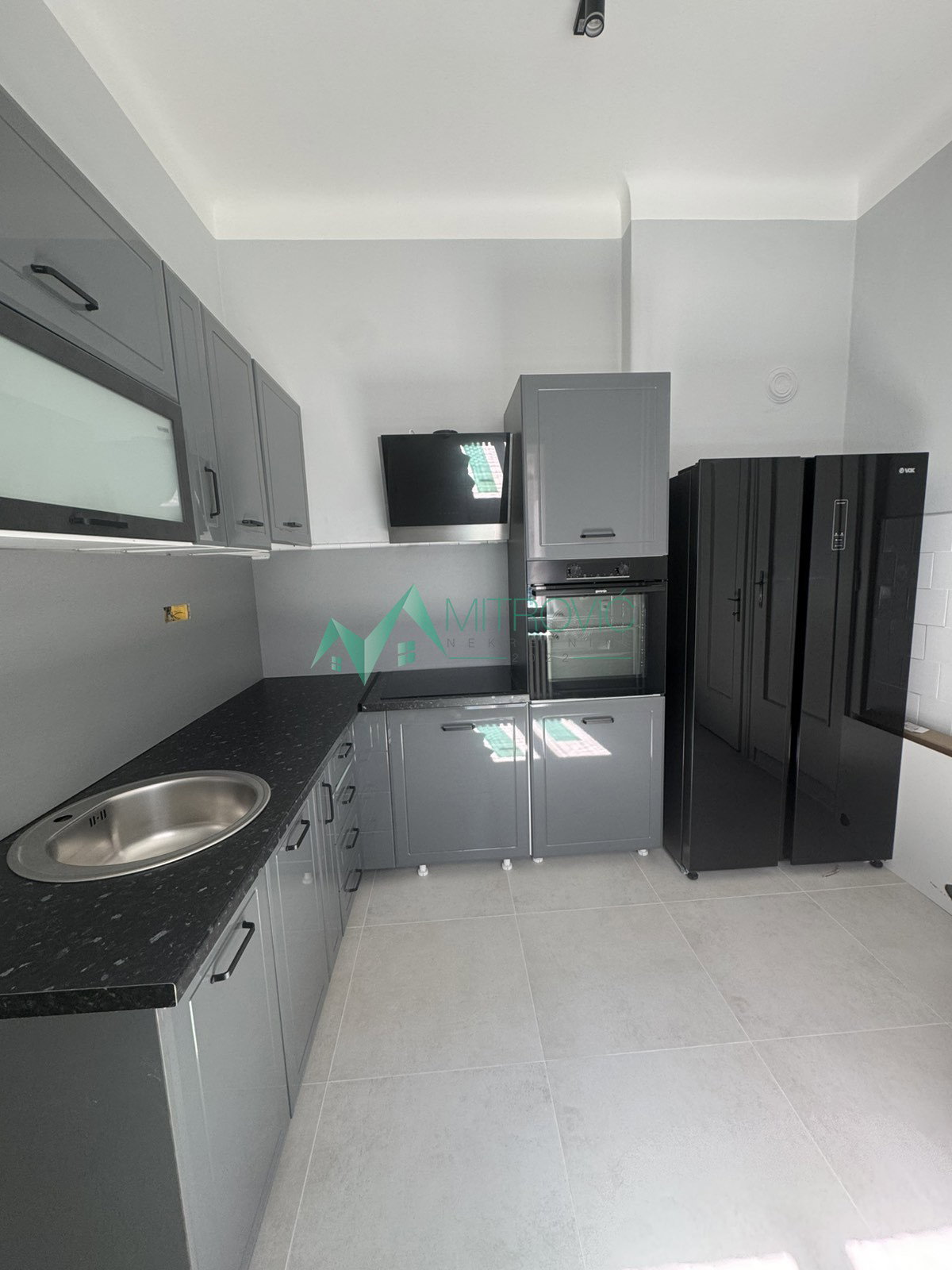 Stan Prodaja Novi Sad  94 m2