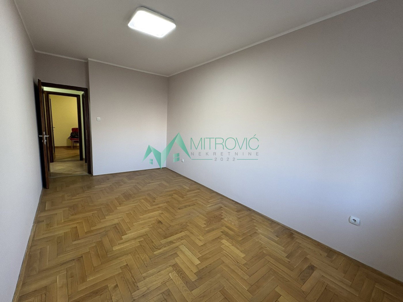 Lokal Prodaja Novi Sad  61 m2