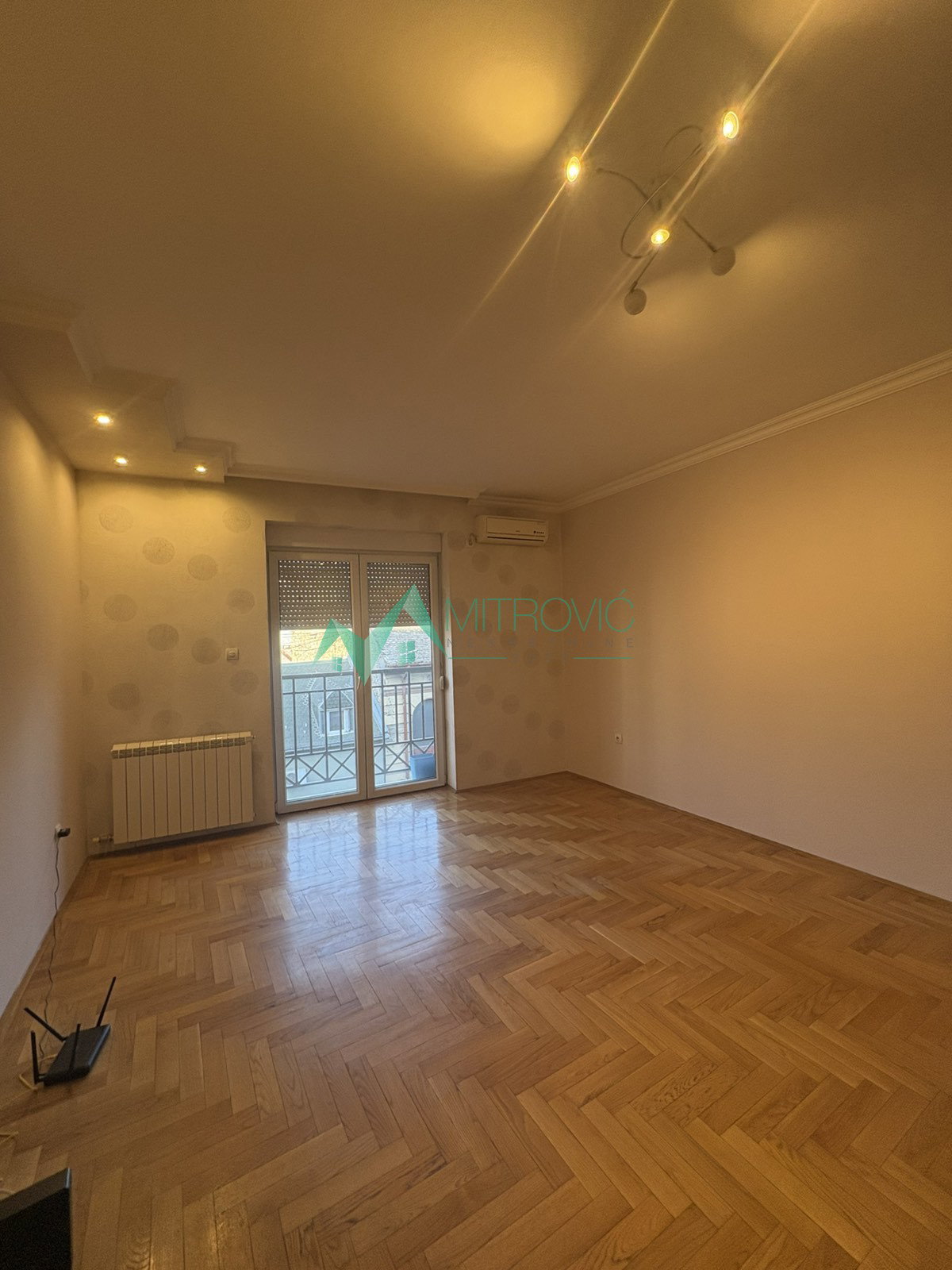 Lokal Prodaja Novi Sad  61 m2