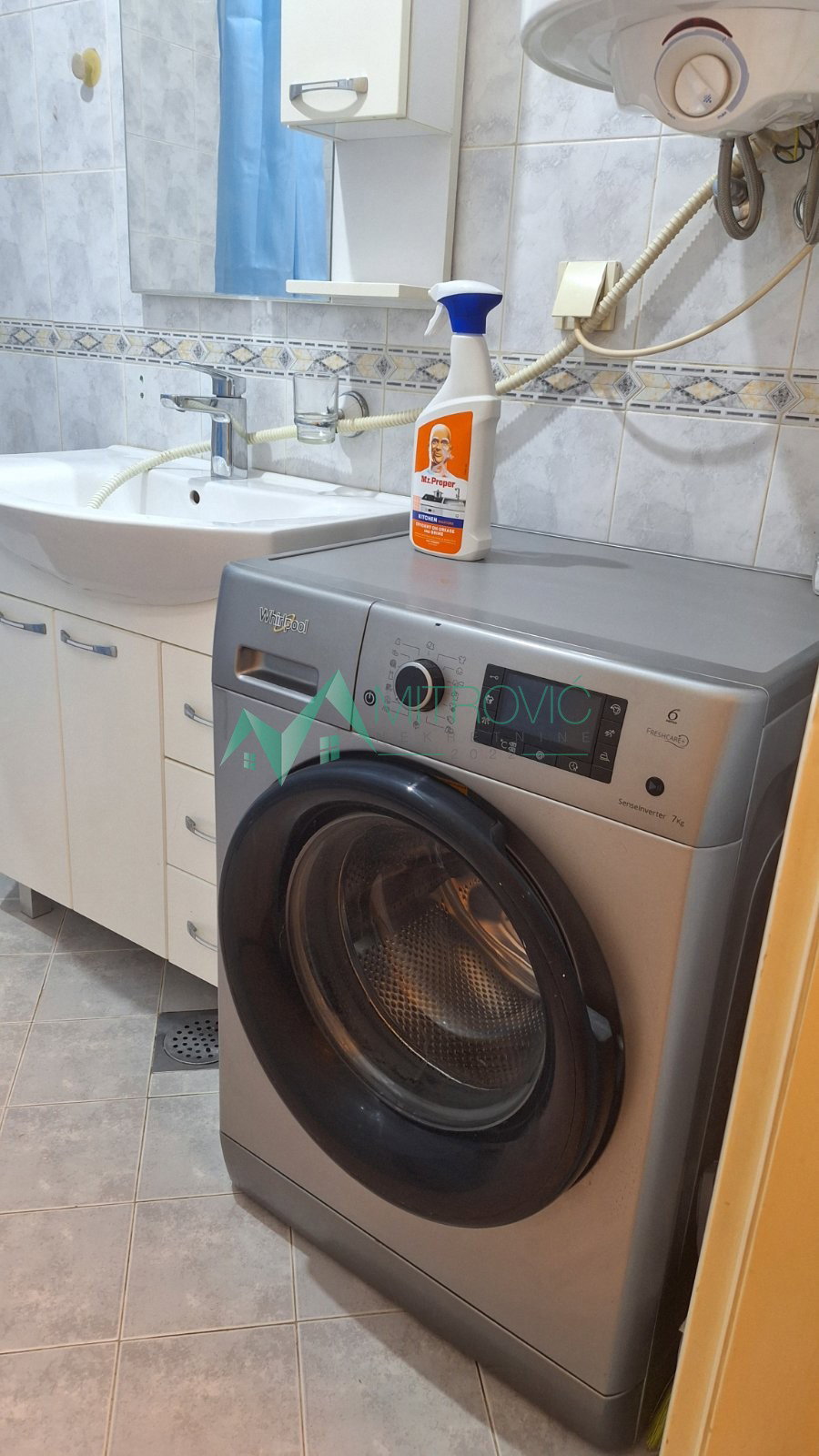 Stan Prodaja Novi Sad  23 m2
