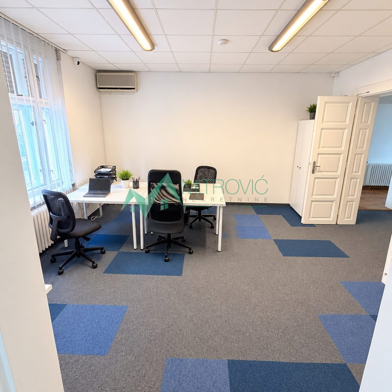 Kuća Prodaja Novi Sad  158 m2