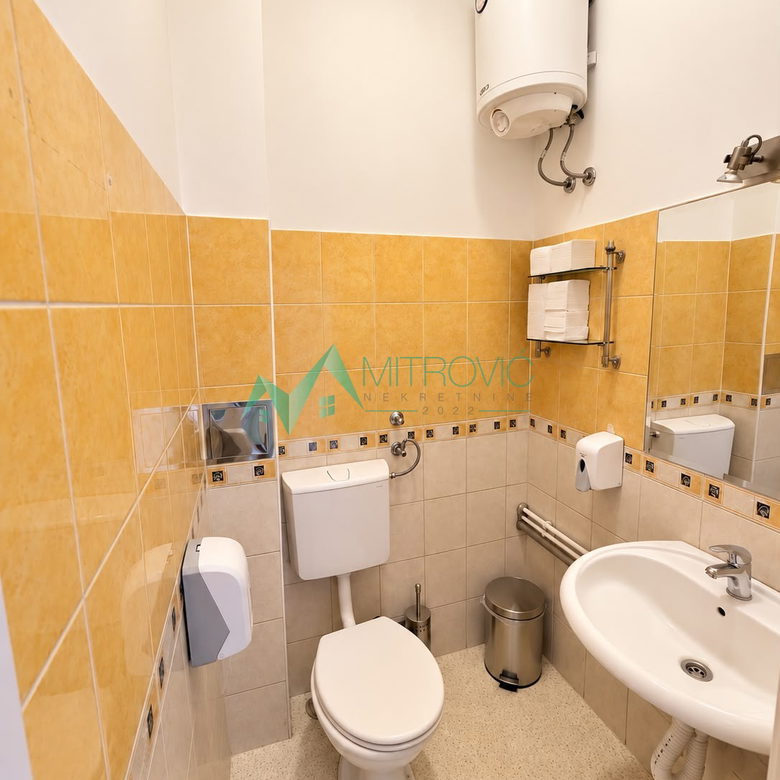 Kuća na prodaju, Centar, Novi Sad, 158m², 3.000 €